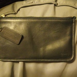 Coach Single Zipper Wallet